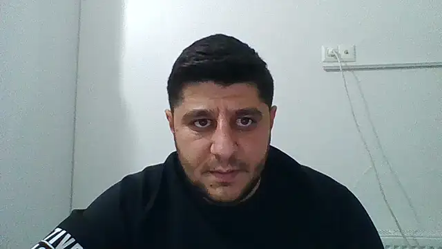 erkekkkadam online show from December 16, 2025, 6:12 pm