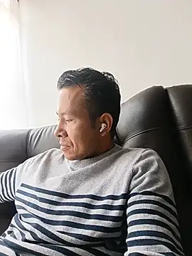 Snapshot of cachorro0527 chatting on May 25, 2026, 2:49 pm cachorro0527 online show from May 25, 2026, 2:49 pm