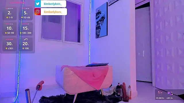 Snapshot of Kimberlykors chatting on March 11, 2026, 10:53 am Kimberlykors online show from March 11, 2026, 10:53 am