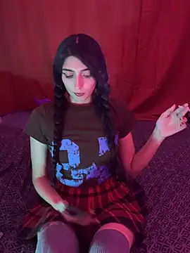 Felicia smok3 online show from June 27, 2026, 5:35 am