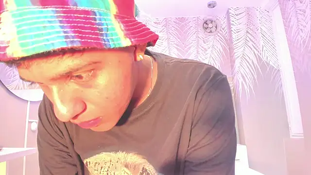 Snapshot of joel_tyler chatting on November 7, 2025, 8:46 pm joel tyler online show from November 7, 2025, 8:46 pm