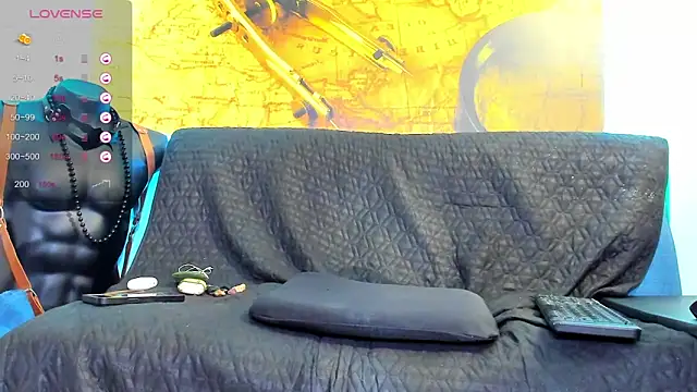 Snapshot of johny_bluexxx chatting on April 18, 2026, 7:58 pm johny bluexxx online show from April 18, 2026, 7:58 pm