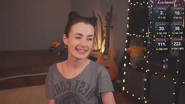 Snapshot of bananya_kitty chatting on March 8, 2025, 4:39 pm bananya kitty online show from March 8, 2025, 4:39 pm