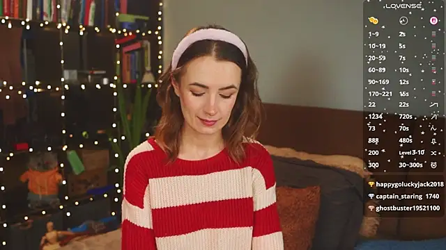 Snapshot of bananya_kitty chatting on December 17, 2025, 8:25 pm bananya kitty online show from December 17, 2025, 8:25 pm