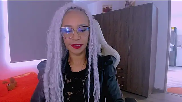 Snapshot of ScarlettMalbec chatting on August 6, 2026, 8:59 pm ScarlettMalbec online show from August 6, 2026, 8:59 pm