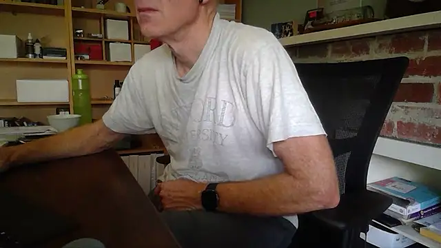 jiggy77777 online show from March 11, 2025, 6:08 am