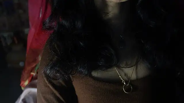 -AyeshaSinghania- online show from October 10, 2025, 10:49 am