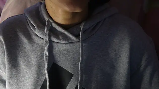 Snapshot of -AyeshaSinghania- chatting on November 25, 2025, 10:15 am -AyeshaSinghania- online show from November 25, 2025, 10:15 am