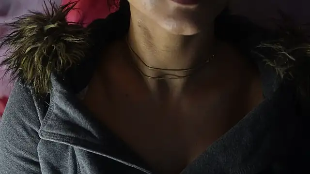 Snapshot of -AyeshaSinghania- chatting on December 1, 2025, 3:46 pm -AyeshaSinghania- online show from December 1, 2025, 3:46 pm