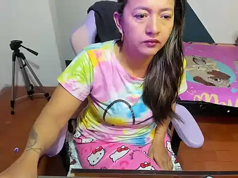 daleska ayala 1 online show from October 27, 2025, 1:34 pm