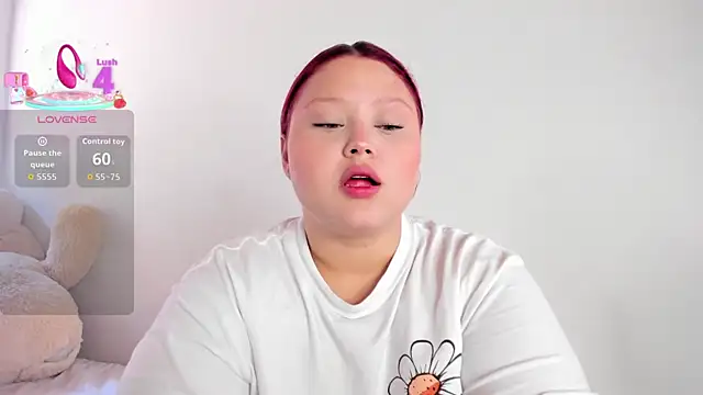 Snapshot of YuliCardona_ chatting on September 22, 2025, 3:40 pm YuliCardona online show from September 22, 2025, 3:40 pm