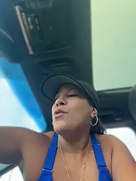 Snapshot of Bigbuttbrooklynn chatting on June 10, 2026, 5:25 pm Bigbuttbrooklynn online show from June 10, 2026, 5:25 pm
