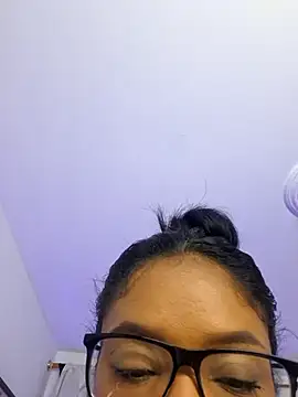 Snapshot of Soymaria__ chatting on April 4, 2026, 9:16 am Soymaria online show from April 4, 2026, 9:16 am