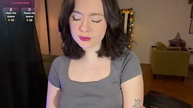 Snapshot of sunshine_lina chatting on February 9, 2025, 2:07 pm sunshine lina online show from February 9, 2025, 2:07 pm