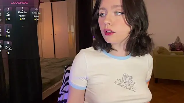 Snapshot of sunshine_lina chatting on February 1, 2025, 4:22 pm sunshine lina online show from February 1, 2025, 4:22 pm