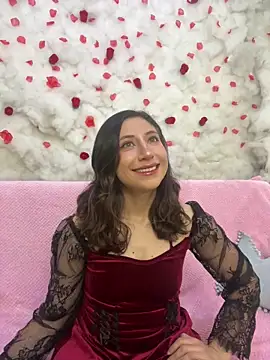 Snapshot of SkarletJhonson_ chatting on April 18, 2026, 7:00 am SkarletJhonson online show from April 18, 2026, 7:00 am