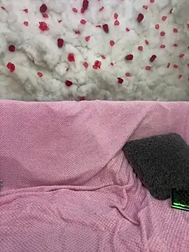 SkarletJhonson  online show from March 19, 2026, 6:35 am