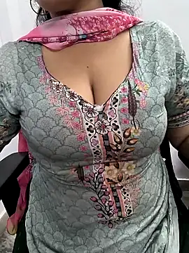 lovely zara online show from September 20, 2025, 12:21 pm