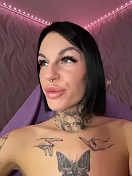 angel devil forever online show from April 1, 2026, 9:56 pm