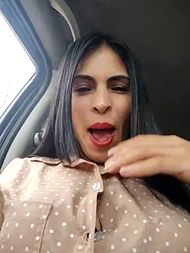 Snapshot of Astrid-- chatting on November 13, 2025, 8:13 pm Astrid-- online show from November 13, 2025, 8:13 pm