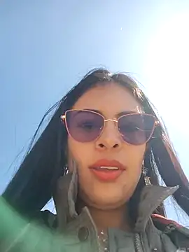 Astrid-- online show from February 5, 2026, 2:57 pm