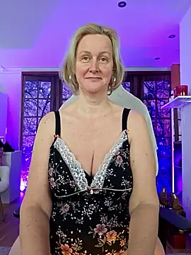 Snapshot of MarleneBloem chatting on March 2, 2026, 1:40 pm MarleneBloem online show from March 2, 2026, 1:40 pm