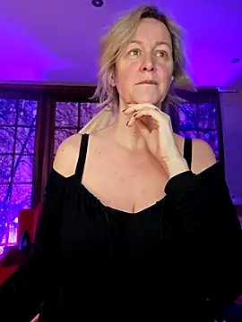 Snapshot of MarleneBloem chatting on January 12, 2026, 5:47 am MarleneBloem online show from January 12, 2026, 5:47 am