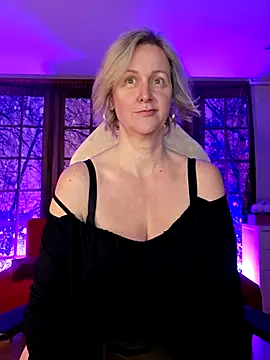 Snapshot of MarleneBloem chatting on January 12, 2026, 5:53 pm MarleneBloem online show from January 12, 2026, 5:53 pm