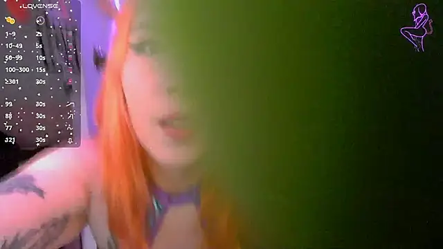 Snapshot of ValentinaMiller_ chatting on October 14, 2025, 5:02 pm ValentinaMiller  online show from October 14, 2025, 5:02 pm