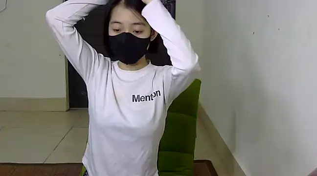 DA-EUN online show from March 5, 2025, 9:16 am