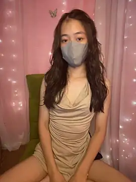 DA-EUN online show from September 17, 2025, 2:41 pm