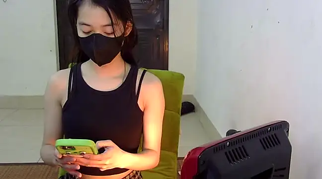 DA-EUN online show from February 17, 2025, 2:42 am