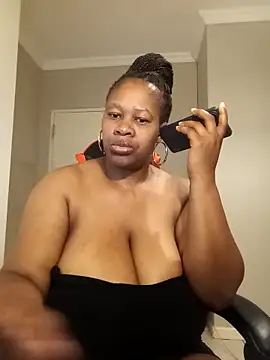 bustylisa1983 online show from March 28, 2026, 4:24 am