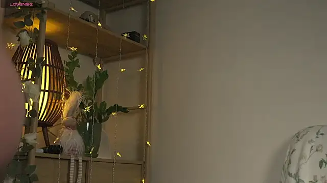 HelloHodge online show from April 6, 2026, 4:08 pm