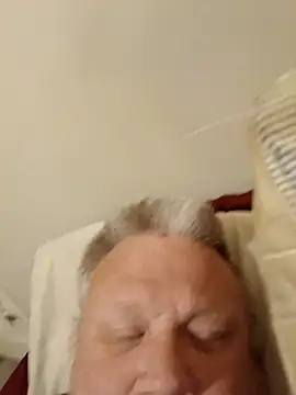 Snapshot of Jbirdb48 chatting on November 22, 2025, 5:39 am Jbirdb48 online show from November 22, 2025, 5:39 am