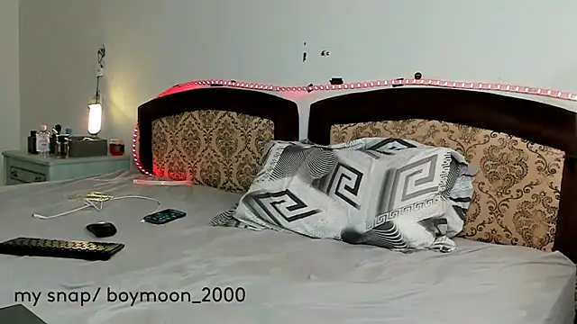 Snapshot of boymoon_20 chatting on September 23, 2025, 12:17 am boymoon 20 online show from September 23, 2025, 12:17 am