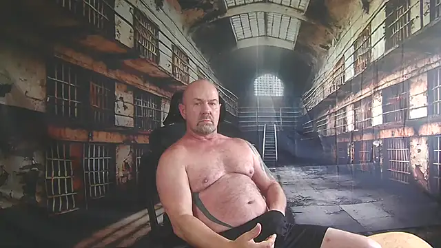 Snapshot of ManlyPrisonGuy chatting on May 22, 2026, 2:37 pm ManlyPrisonGuy online show from May 22, 2026, 2:37 pm