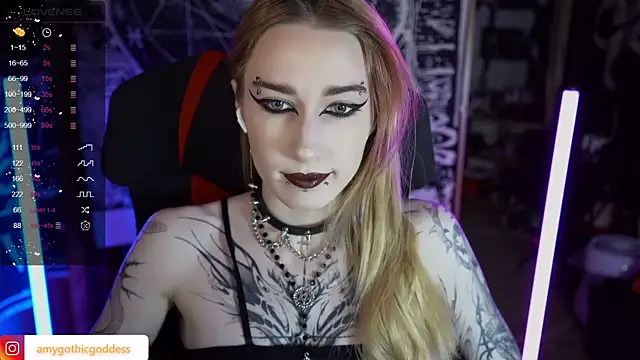 amywhitenessxx online show from February 22, 2025, 1:57 pm