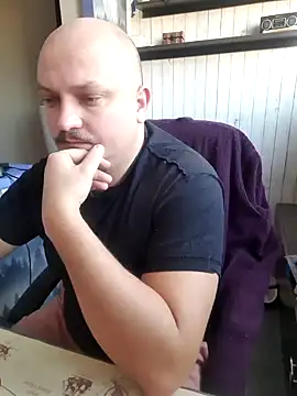 Pandasky online show from December 26, 2024, 8:07 am