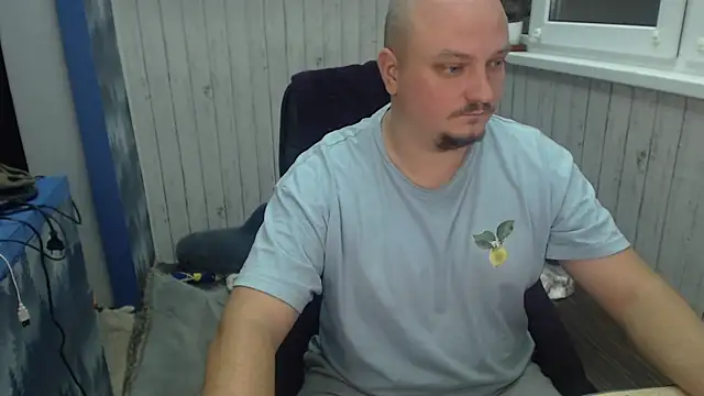 Pandasky online show from December 16, 2024, 3:11 pm