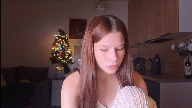 Snapshot of YourOblivion chatting on November 18, 2025, 6:22 pm YourOblivion online show from November 18, 2025, 6:22 pm