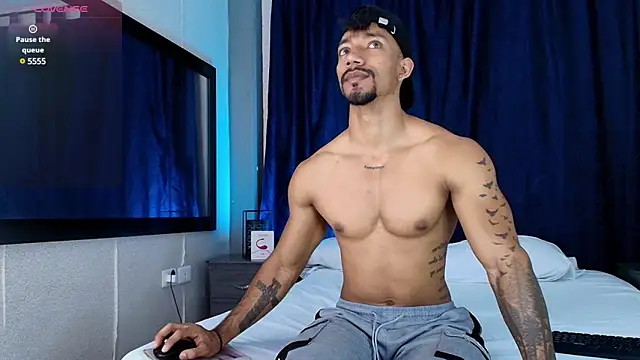 Manolo Hot1 online show from March 11, 2025, 2:51 pm