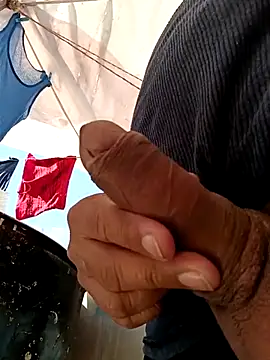 Rayito6969xh online show from November 9, 2025, 9:30 pm