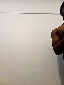 Snapshot of Vuyokaki chatting on September 18, 2025, 6:05 am Vuyokaki online show from September 18, 2025, 6:05 am