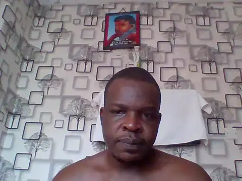 Snapshot of Chumba_001 chatting on May 4, 2026, 5:33 am Chumba 001 online show from May 4, 2026, 5:33 am