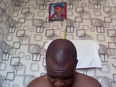 Snapshot of Chumba_001 chatting on April 6, 2026, 6:58 am Chumba 001 online show from April 6, 2026, 6:58 am