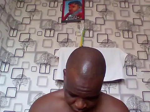 Snapshot of Chumba_001 chatting on March 17, 2026, 5:43 am Chumba 001 online show from March 17, 2026, 5:43 am