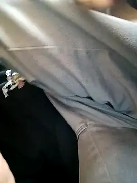 Snapshot of Bigcockmexi13 chatting on December 19, 2025, 6:10 pm Bigcockmexi13 online show from December 19, 2025, 6:10 pm