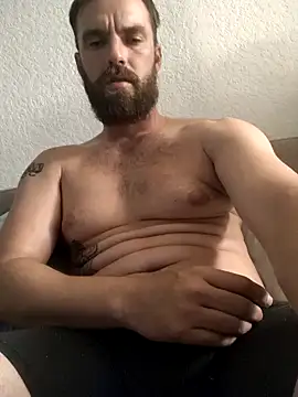 Snapshot of Zaddyfrank69 chatting on April 23, 2026, 5:36 pm Zaddyfrank69 online show from April 23, 2026, 5:36 pm