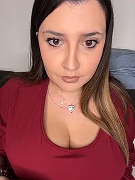 Snapshot of Novababy18 chatting on February 21, 2026, 11:40 pm Novababy18 online show from February 21, 2026, 11:40 pm